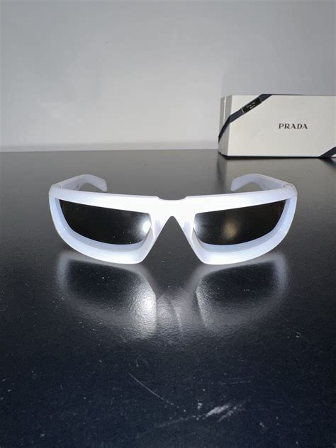 prada pr 29ys runway|PRADA Women's Sunglasses, PR 29YS Runway .